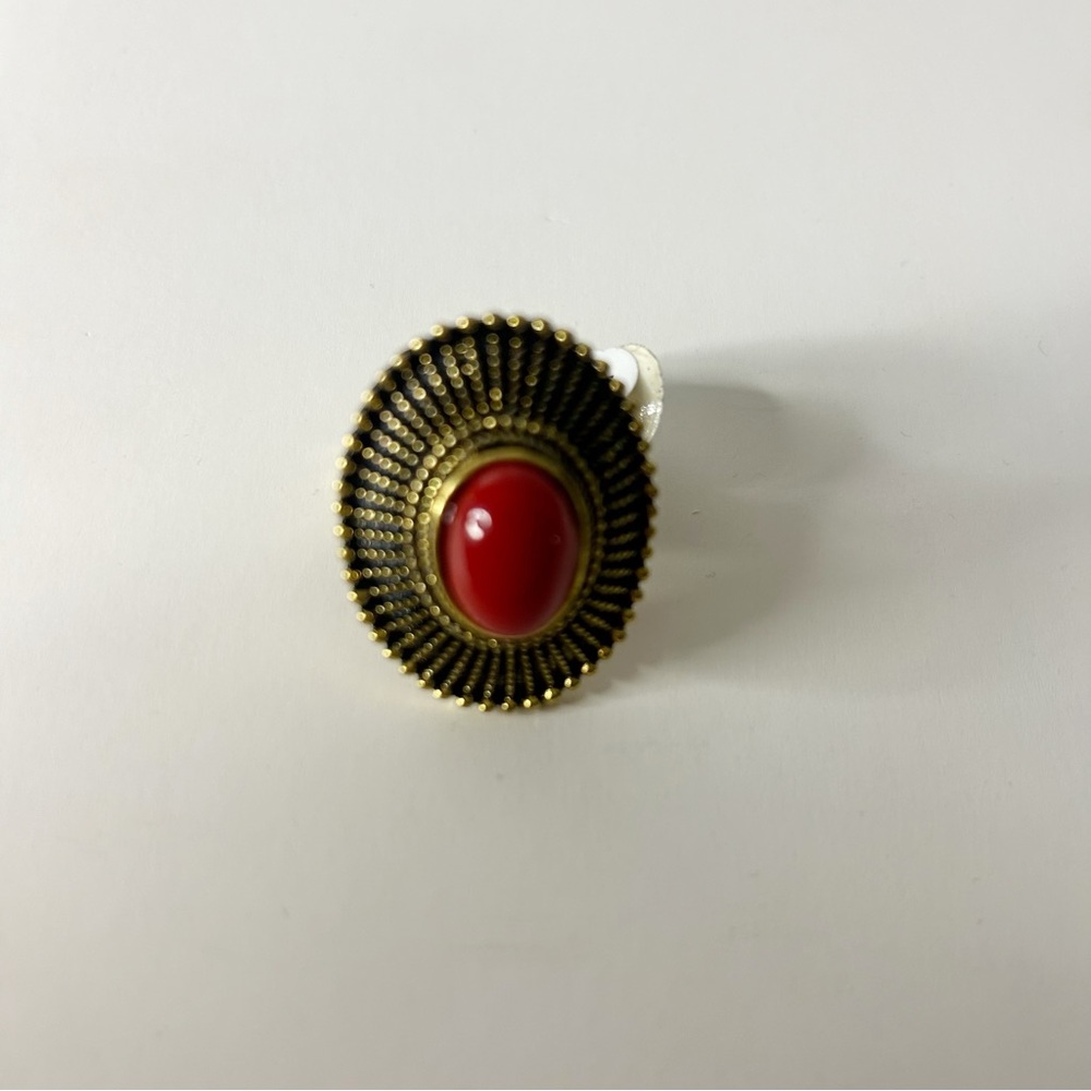 Red Radiance statement ring - Picture 3 of 6